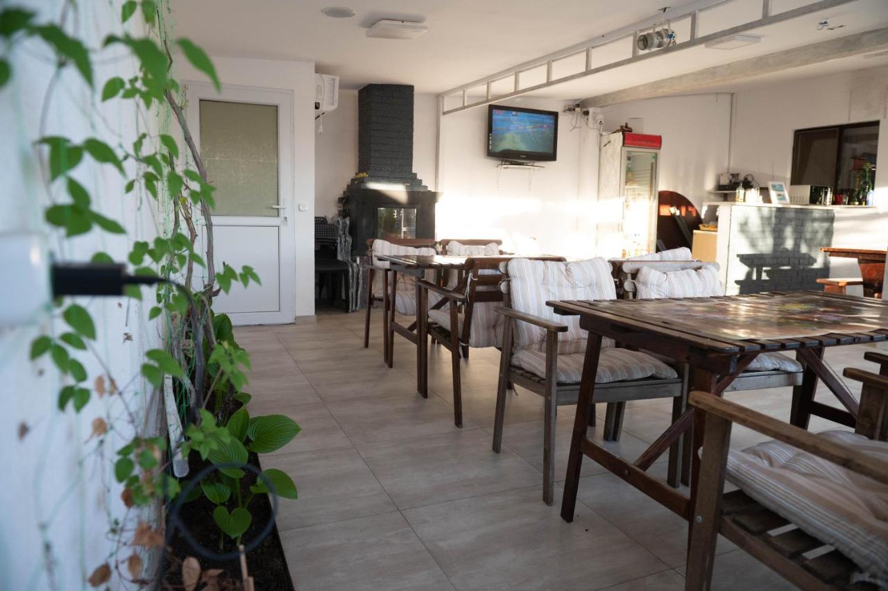 Casa Dumitrescu Hotel Navodari Luaran gambar