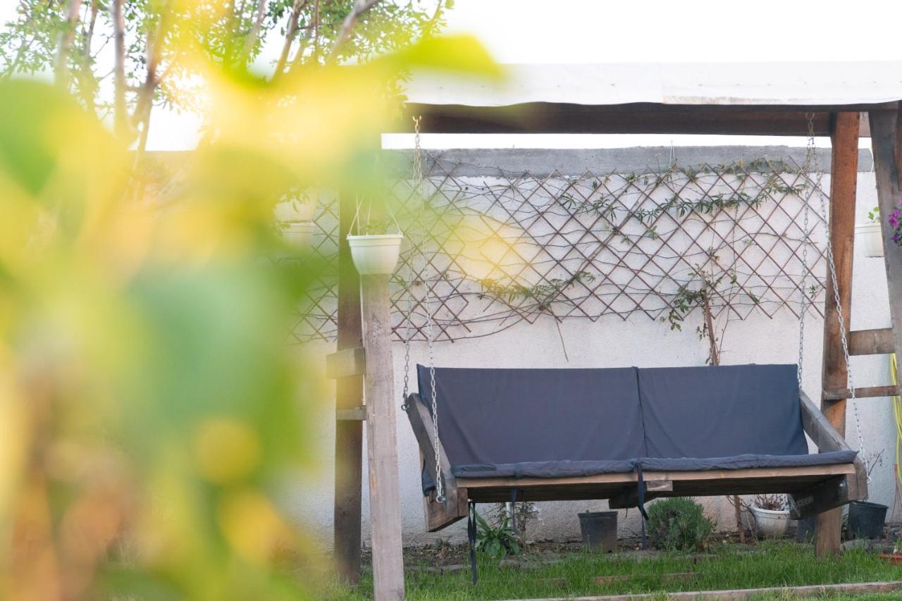 Casa Dumitrescu Hotel Navodari Luaran gambar