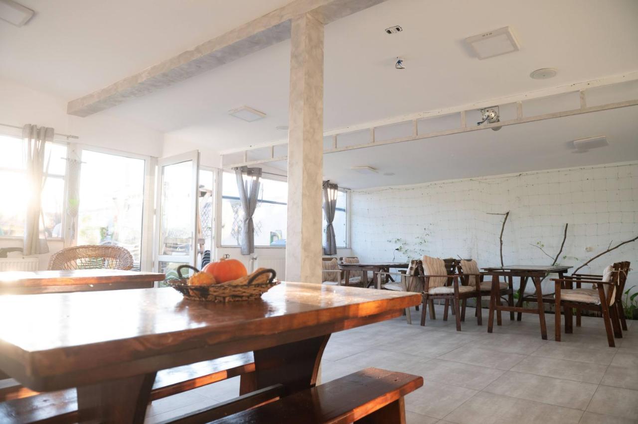 Casa Dumitrescu Hotel Navodari Luaran gambar